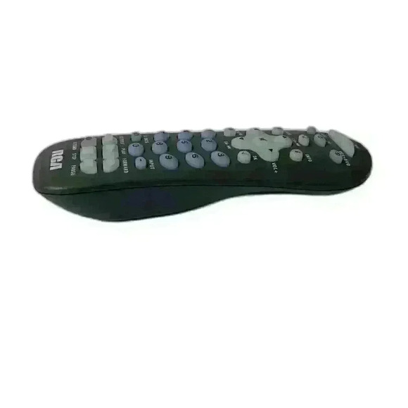 RCA RCR312WR Universal Remote Control for TV VCR DVD & Satellite & Cable - Gray - Picture 2 of 9